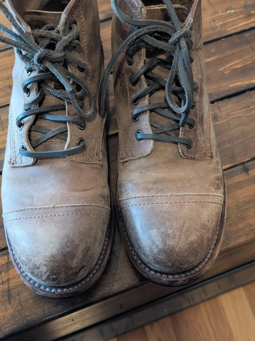 Freebird Leavenworth Distressed Leather Boots